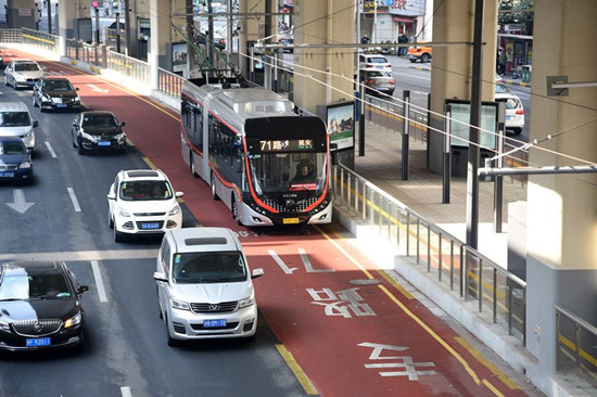 袁建光：客流持续下降，地面公交困在何方？——路权优先、路网优化是破解之良方(图5)